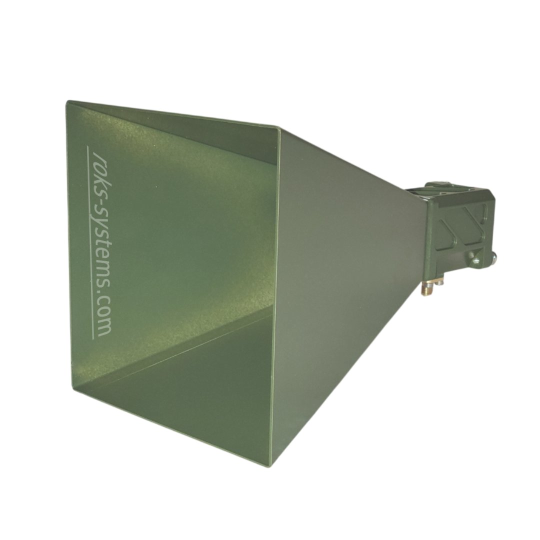 Horn antenna 4.8-5.9 GHz RHCP 18 dBi SMA-Female 50 Ohm VSWR 1.5 12°×12° repeater UAV FPV
